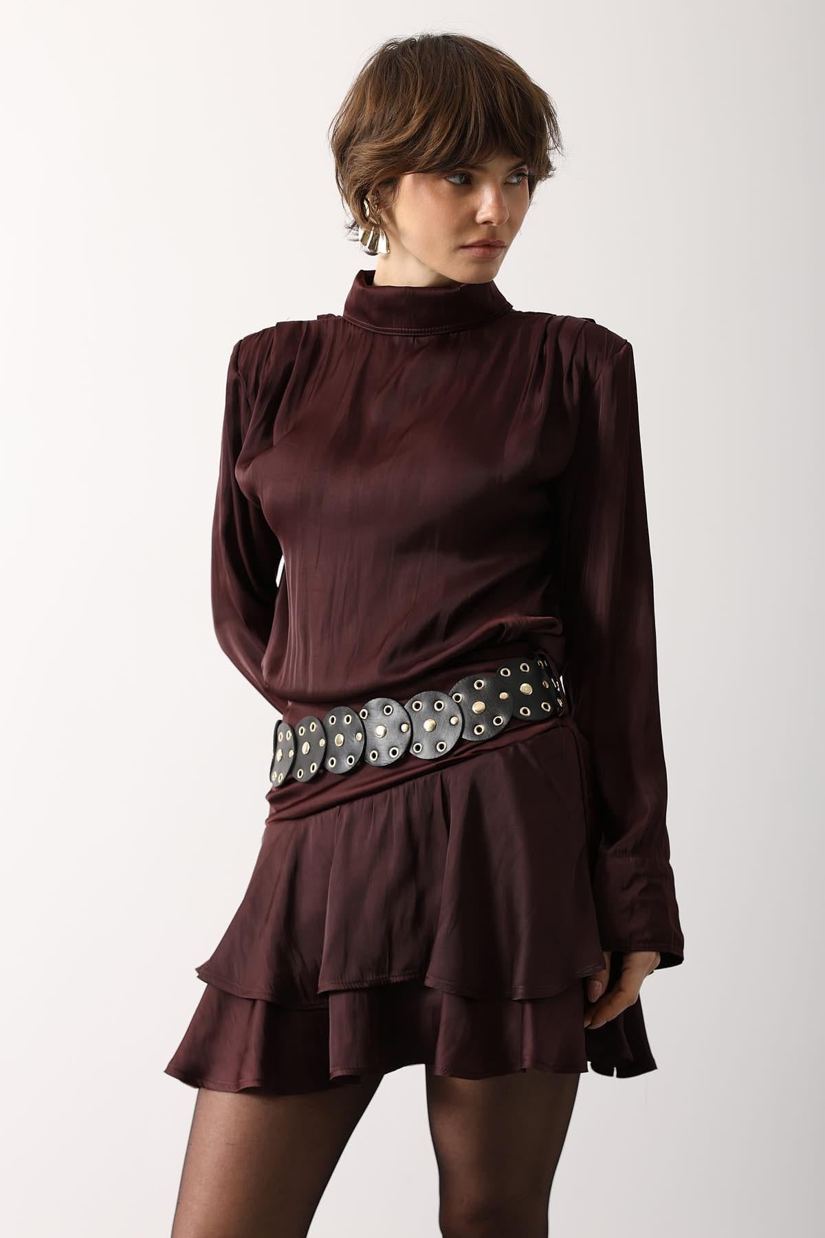 FUSTĂ MINI DIN SATIN CU CUREA LARGĂ - Bordo