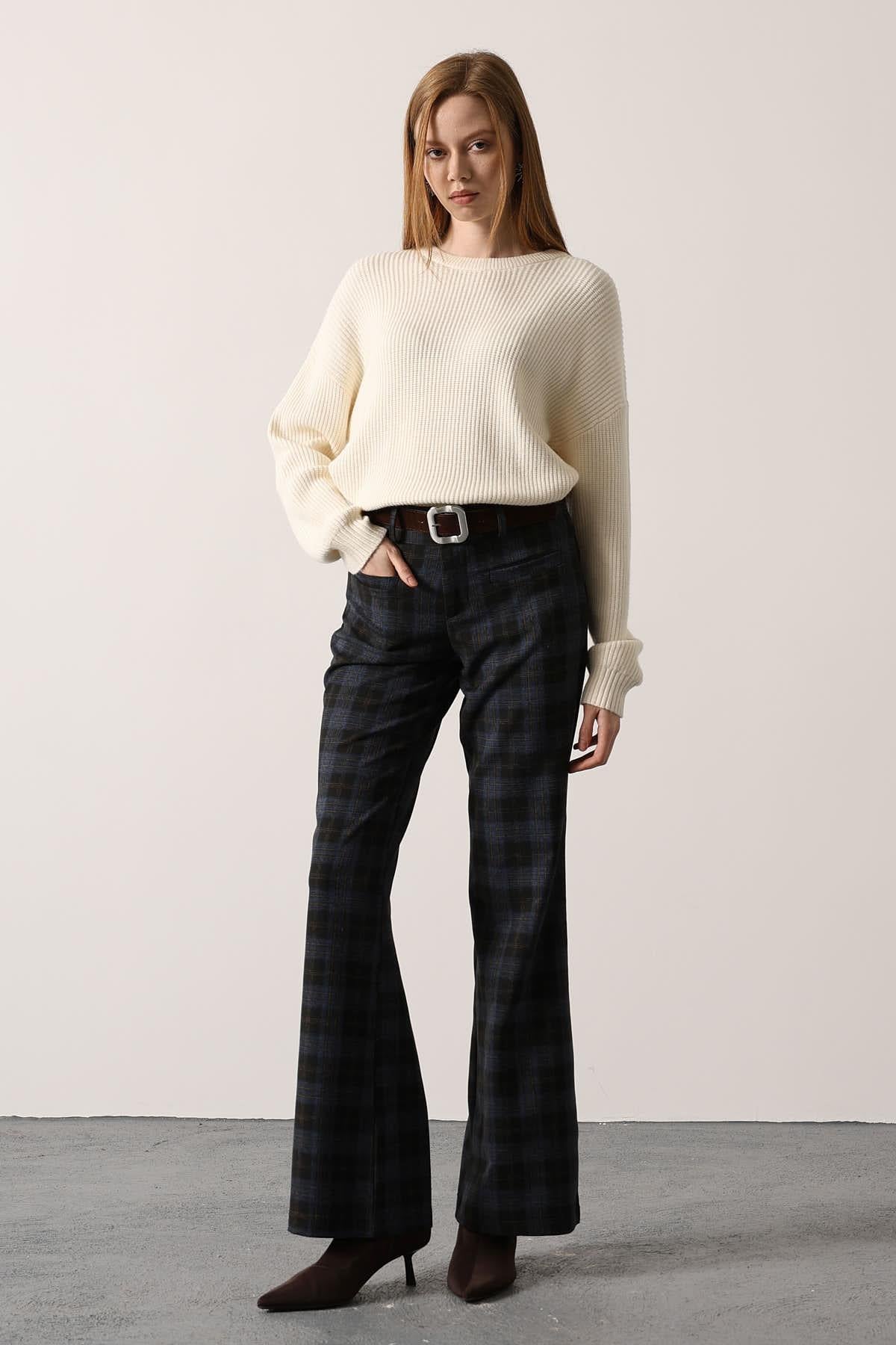 PANTALON CU DESEN ECOZAL ȘI CUREA - Bleumarin