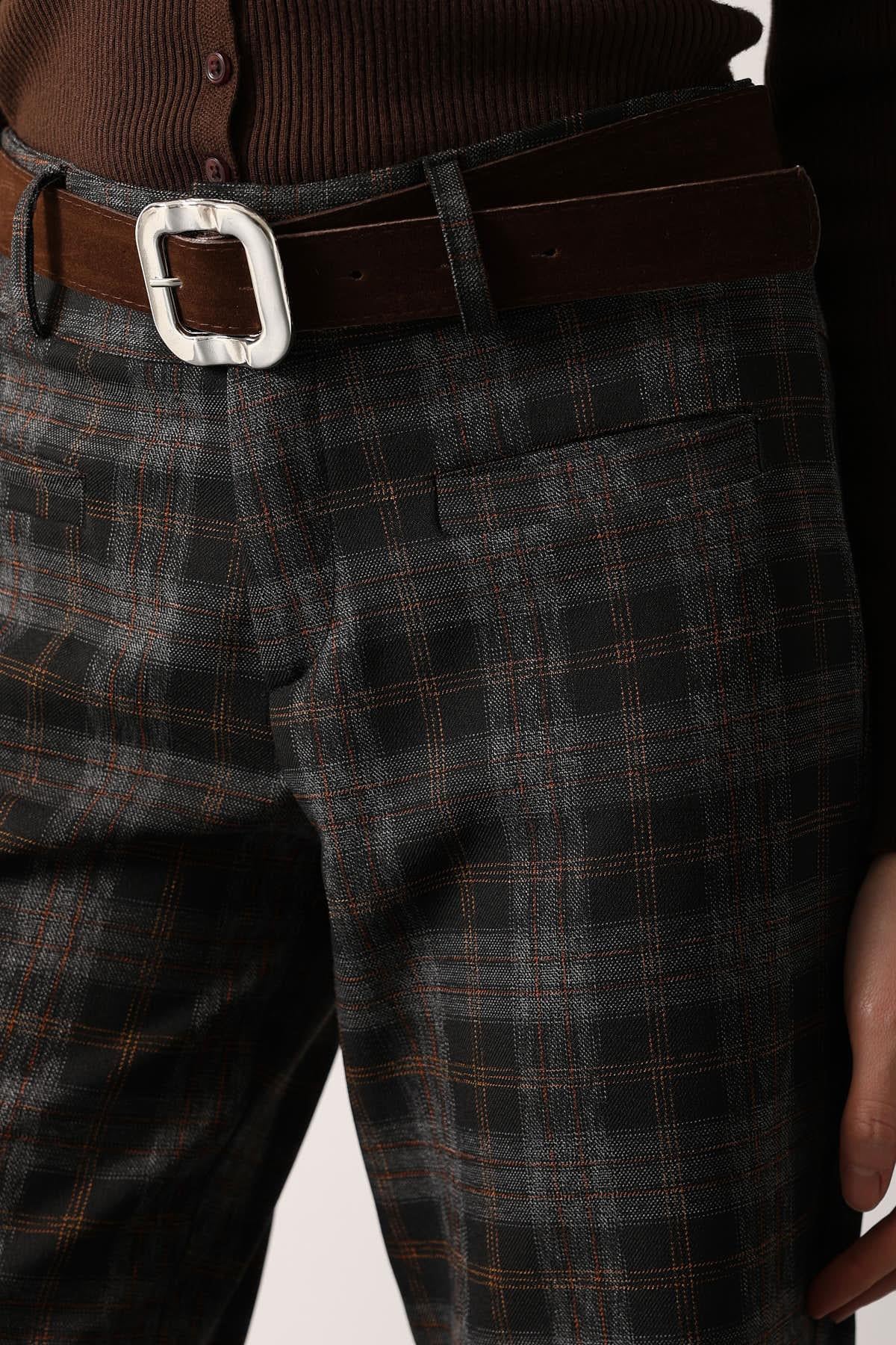 PANTALON CU DESEN ECOZAL ȘI CUREA - Negru