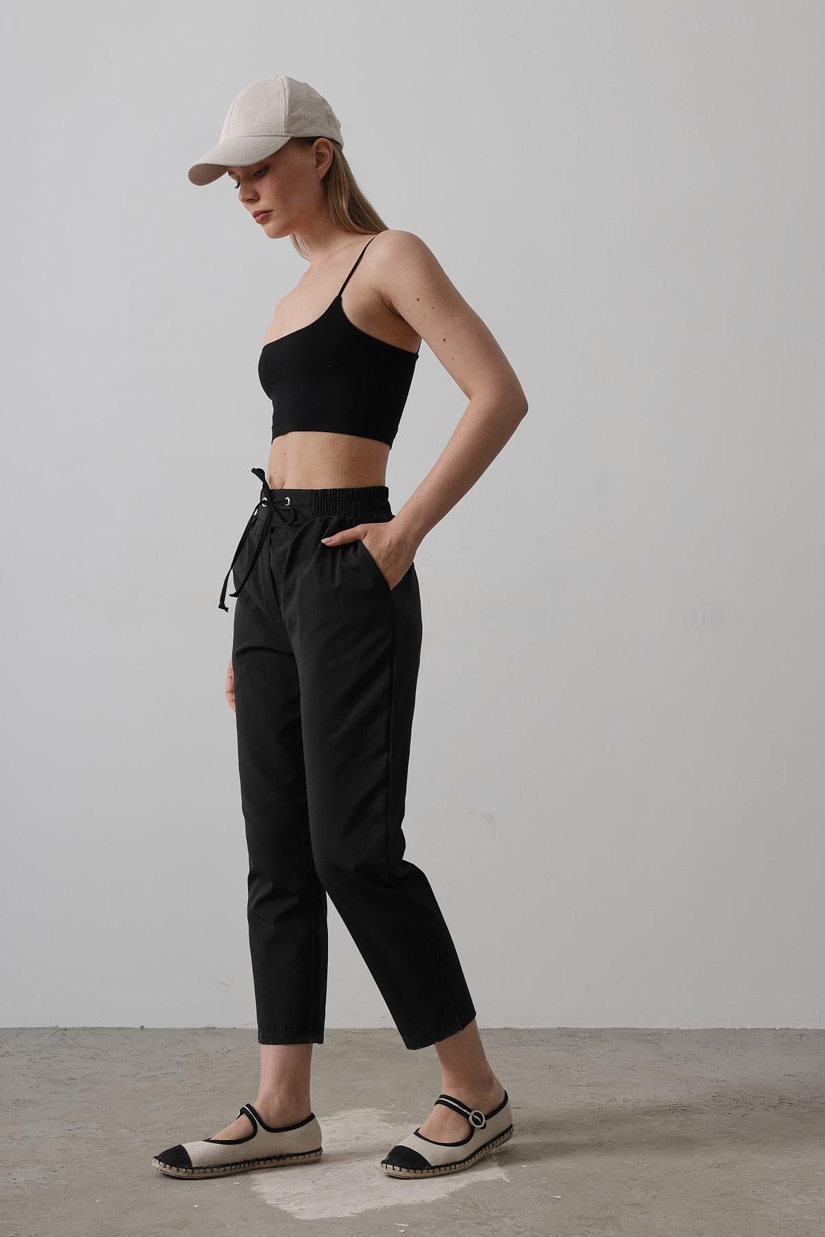 Pantaloni - Negru