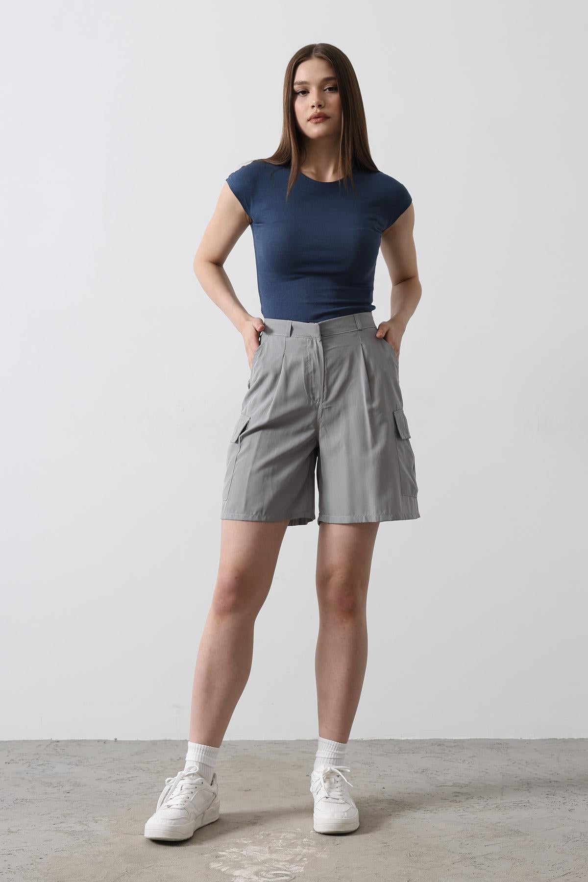 Pantaloni Scurți Cargo cu Buzunare - Gri
