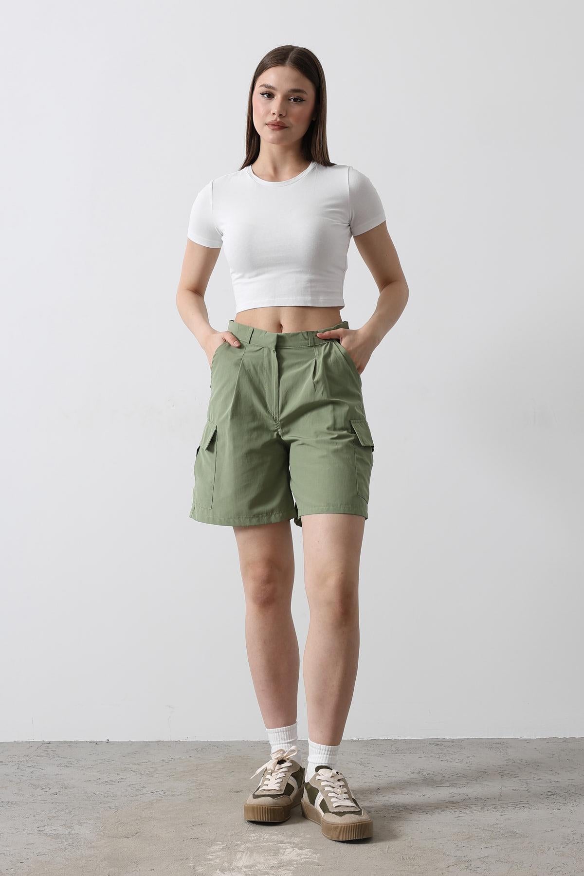 Pantaloni Scurți Cargo cu Buzunare - Cachi