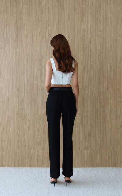 High-Waisted Belt-Detail Balloon-Fit Black Jean Pants
