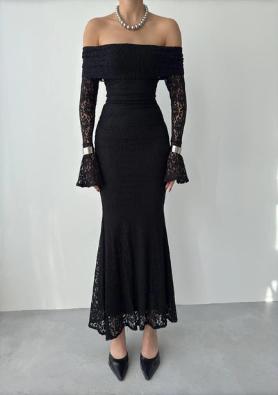 Rochie de dantelă fără bretele Arya