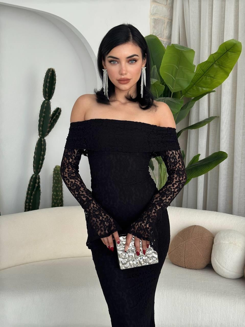 Rochie de dantelă fără bretele Arya