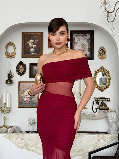 Rochie transparentă cu scoarță