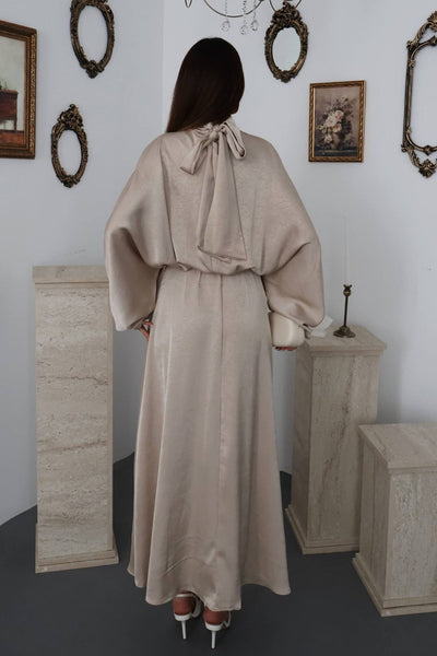 Rochie bej din satin jacquard