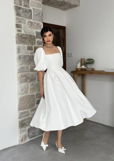 Rochie Benjamin din crep, midi, cu volane