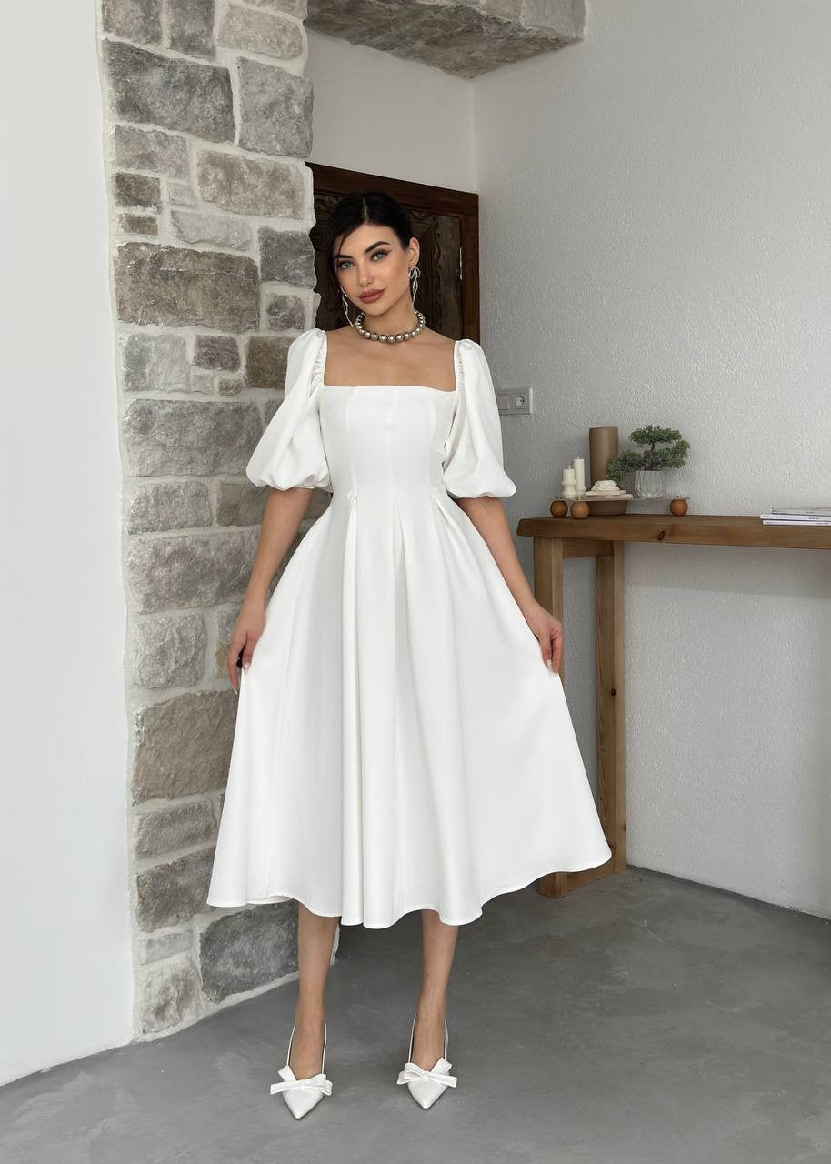 Rochie Benjamin din crep, midi, cu volane
