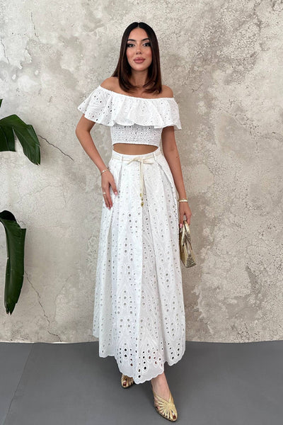 Beyaz Gipeli Bluz Etek Takım