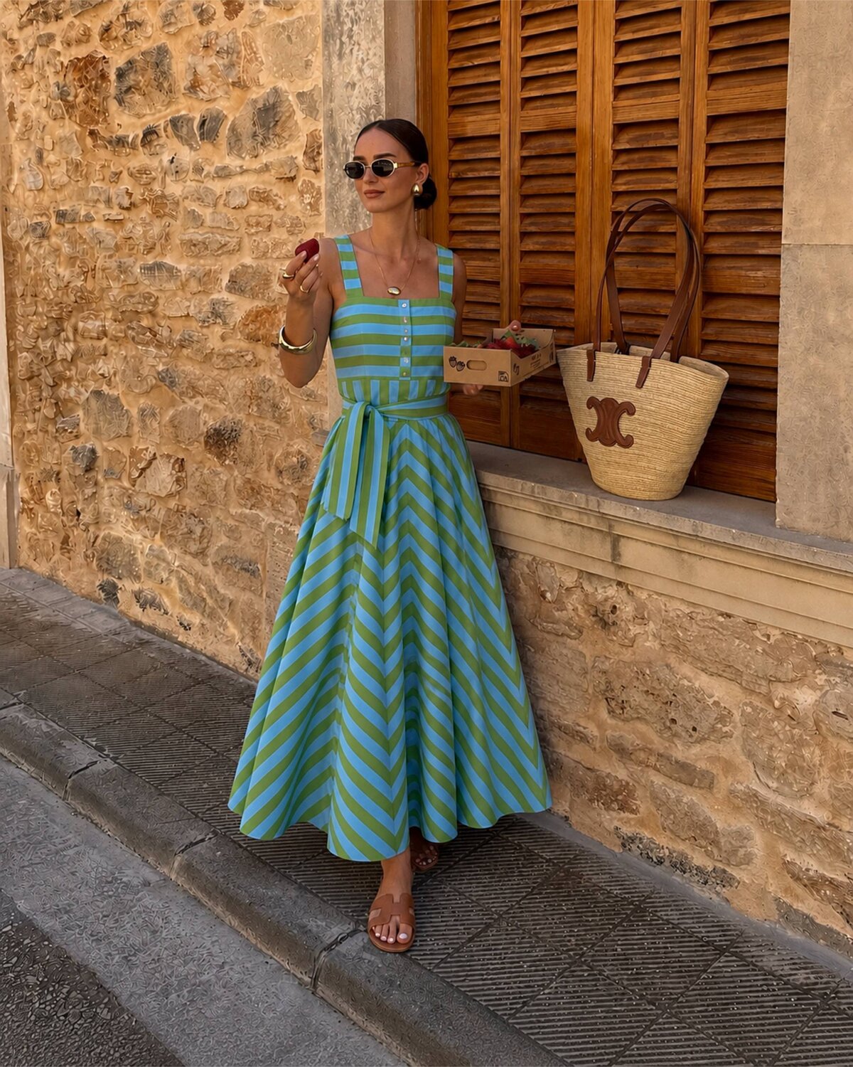 ROCHIE ELEGANTĂ CU DUNGI LONGITUDINALE