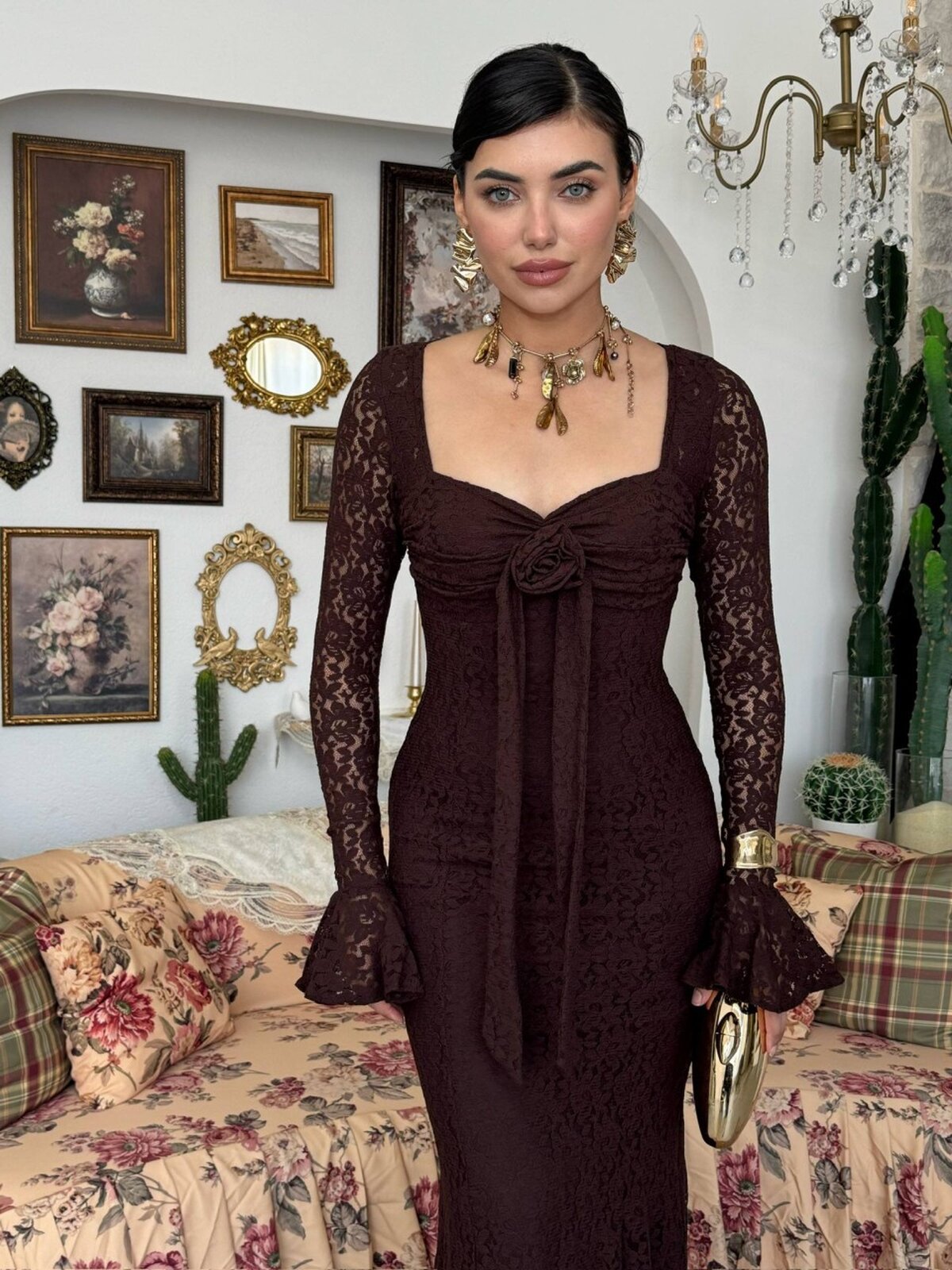 Rochie Cesam Gül Detaliată