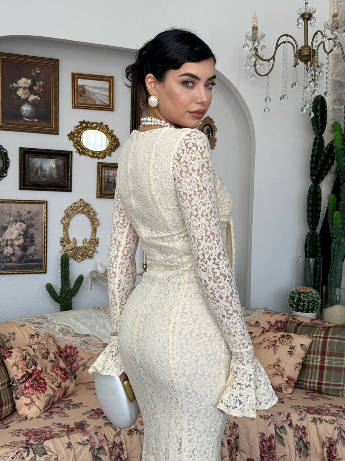 Cesam Gül Rochie cu detalii