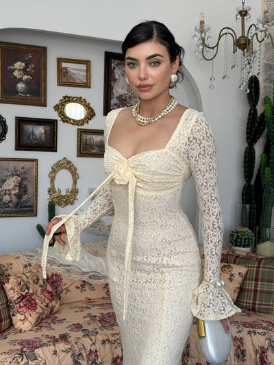 Cesam Gül Rochie cu detalii