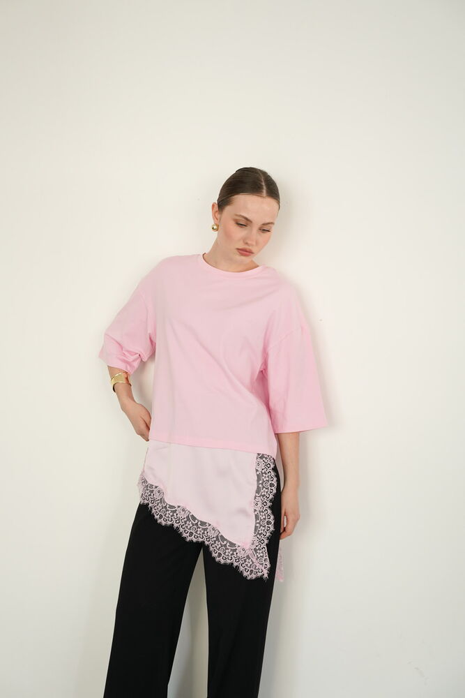 Tricou asimetric en-gros cu detalii din dantelă și satin - Roz | D2942 - Topshow