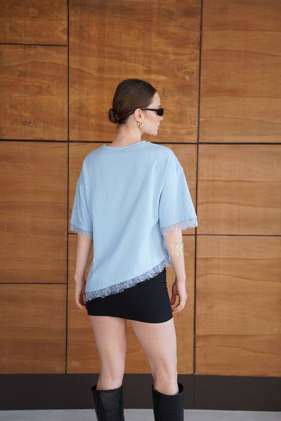 Tricou cu detaliu de dantelă - Albastru | D2956 - Topshow