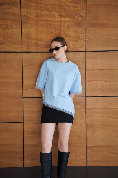 Tricou cu detaliu de dantelă - Albastru | D2956 - Topshow