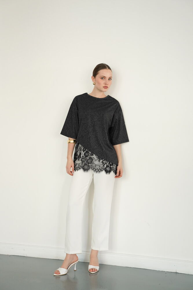 Tricou cu dungi și detalii de dantelă, en-gros - Negru | D2985 - Topshow
