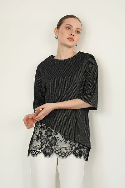 Tricou cu dungi și detalii de dantelă, en-gros - Negru | D2985 - Topshow