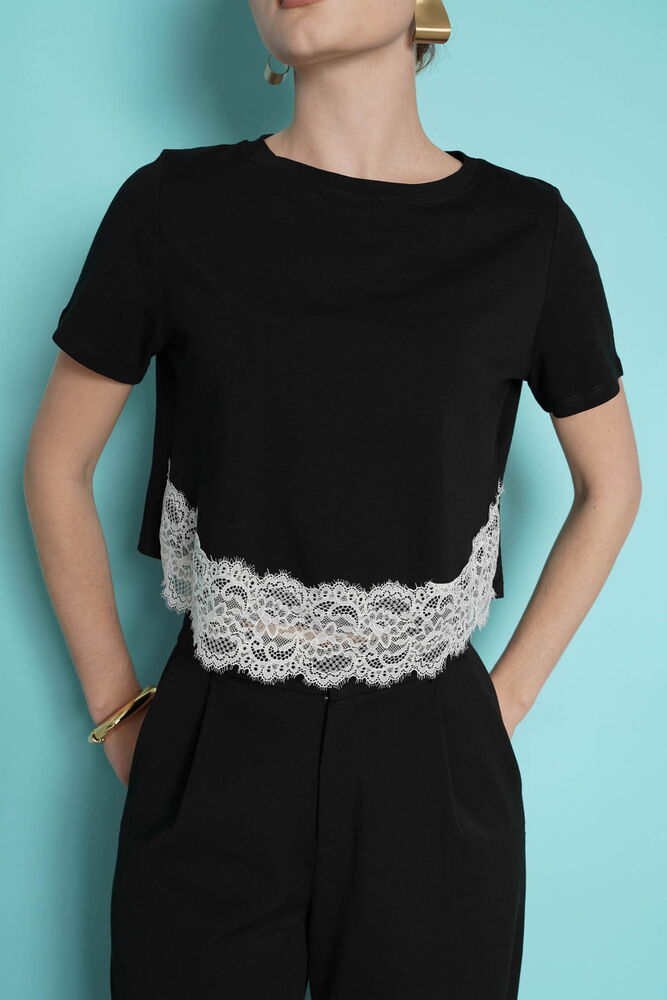 Tricou cu guler rotund și detalii din dantelă, en-gros - Negru | D3001 - Topshow
