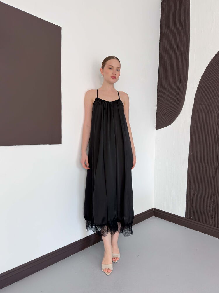 Rochie din satin cu detaliu din dantelă - Negru | D3022 Topshow