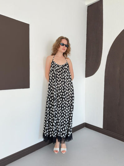 D 3069 LACE DETAIL POLKA DOT PLEATED DRESS - BLACK