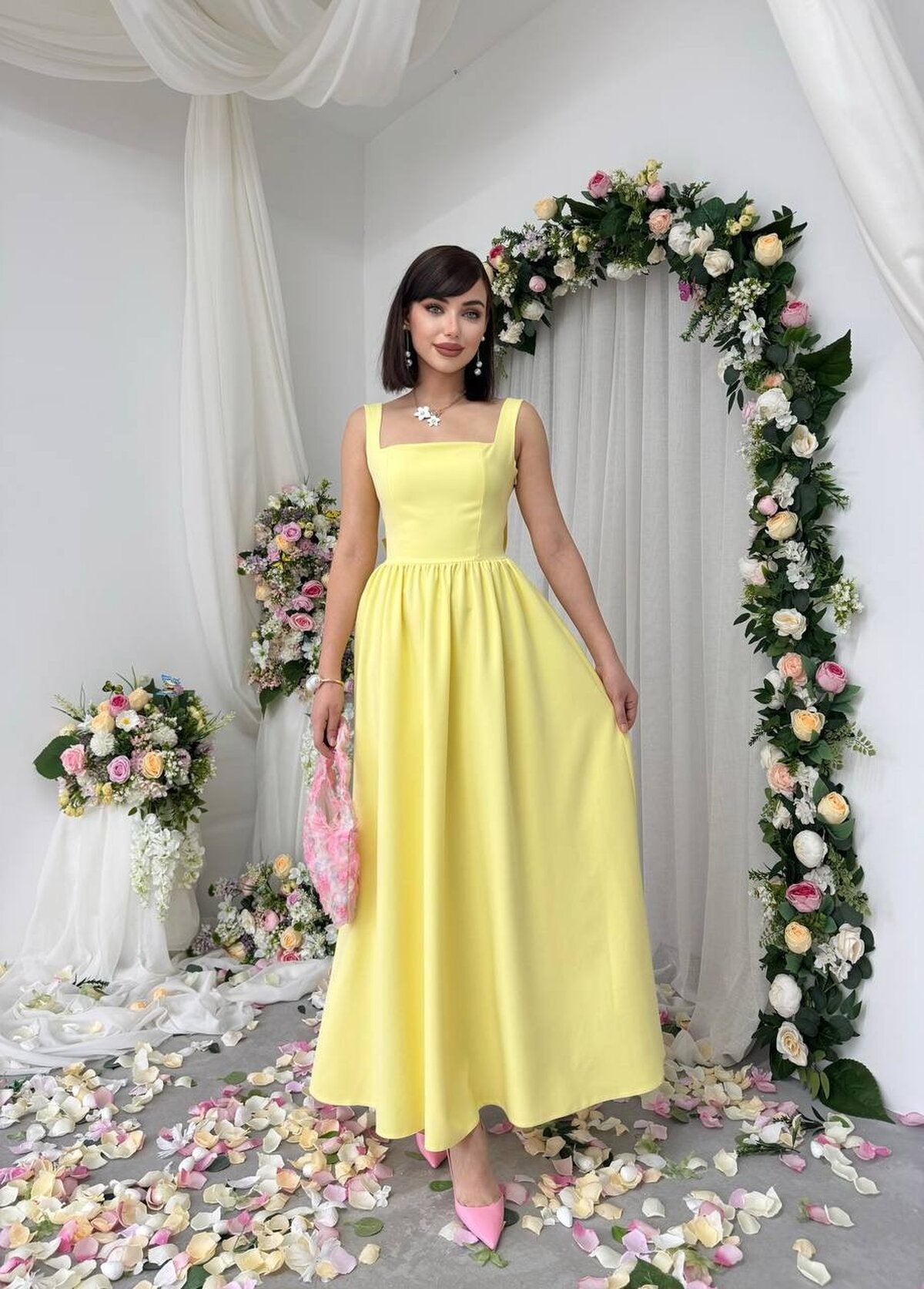 Rochie Dina cu Detaliu Fundă
