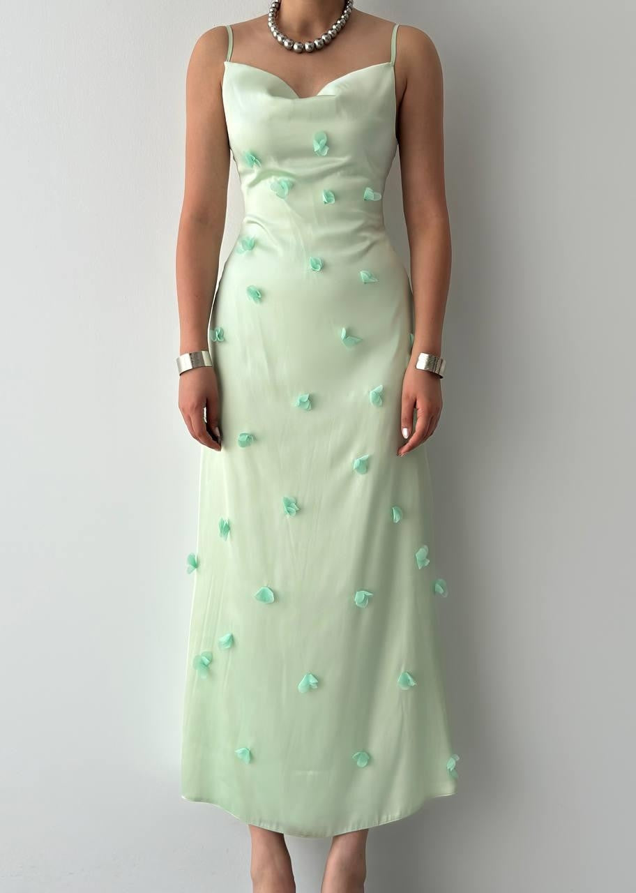 Rochie Dora cu detalii florale