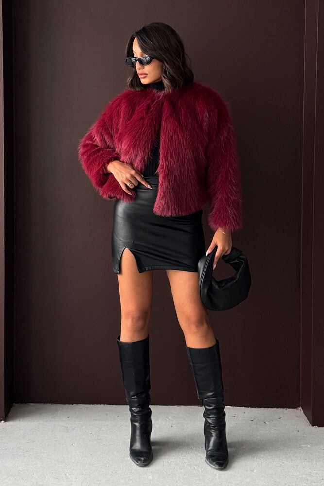 Topshow - Wholesale Burgundy Short Jacket with Fur Detail