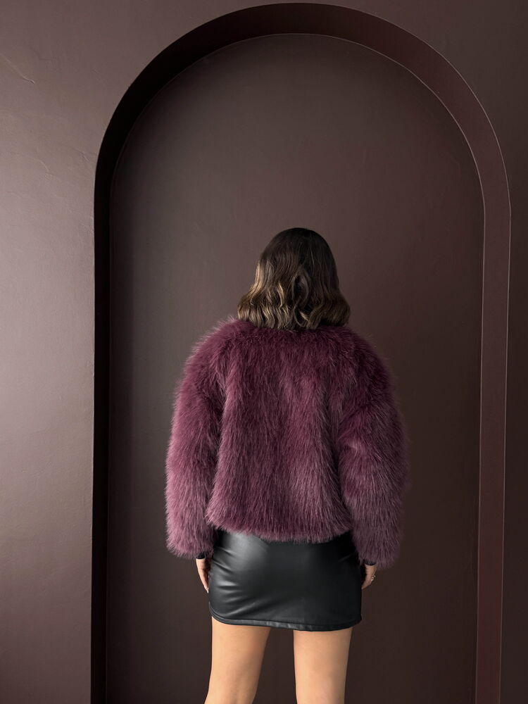 Topshow - Wholesale Plum Short Jacket with Fur Detail