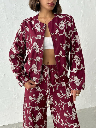 Jachetă cu fermoar și broderie florală - Vișinie