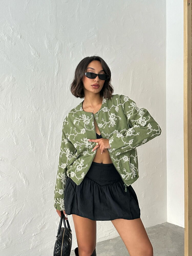 Jachetă cu fermoar și broderie florală - Kaki