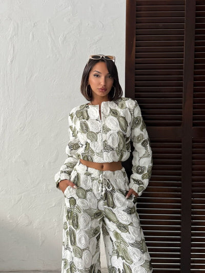 Topshow Wholesale Patterned Zippered Jacket – Stylish and Modern Design - Khaki | F1975