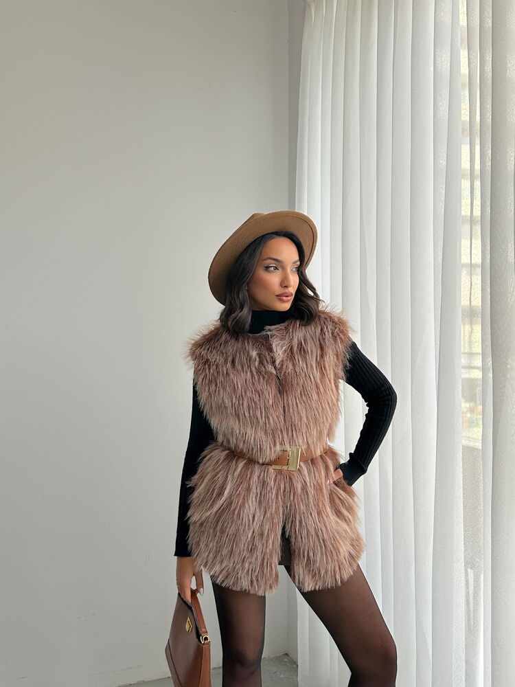 Topshow Faux Fur Women's Wholesale Vest – Soft Textured - Light Brown | F2038