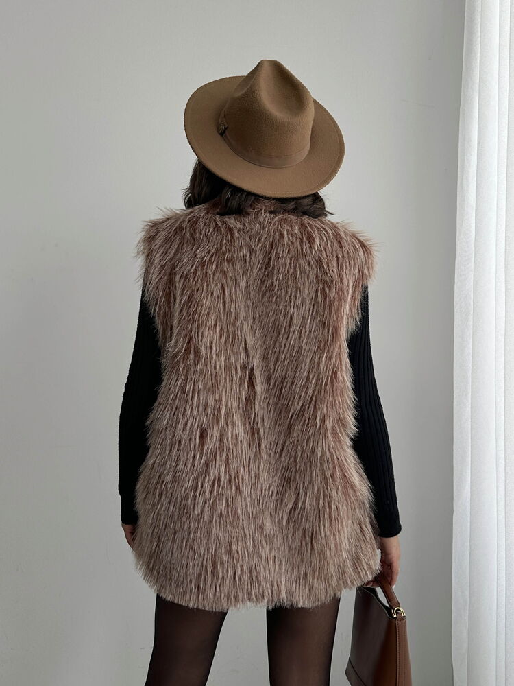 Topshow Faux Fur Women's Wholesale Vest – Soft Textured - Light Brown | F2038