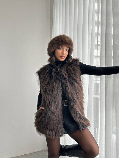 Topshow Faux Fur Women's Wholesale Vest – Soft Touch - Black | F2038