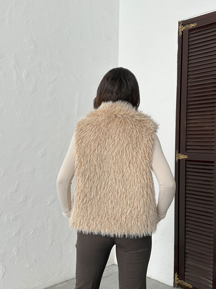 Topshow Faux Fur Women's Wholesale Vest – Zippered, Soft Touch - Stone | F2046