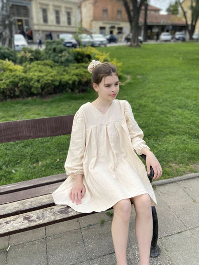 Rochie și agrafă de păr din muselină, cu decolteu în V și pliuri, pentru fetițe | Vârste 9-15 ani | Marca RG | RG3336 - ECRU
