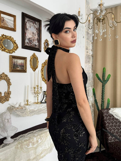 Rochie cu guler care se leagă la spate
