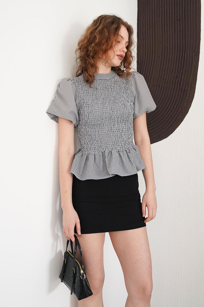 Gipeli Crew Neck T Wholesale Blouse - Black | D2999 - Topshow