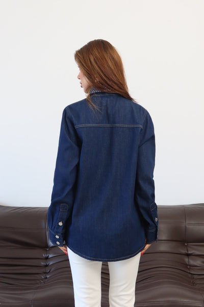 Cămașă din denim pentru femei cu guler și buzunar, detalii cu pietre