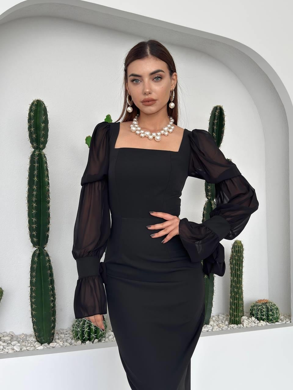 Rochie Hare cu volane pe mâneci
