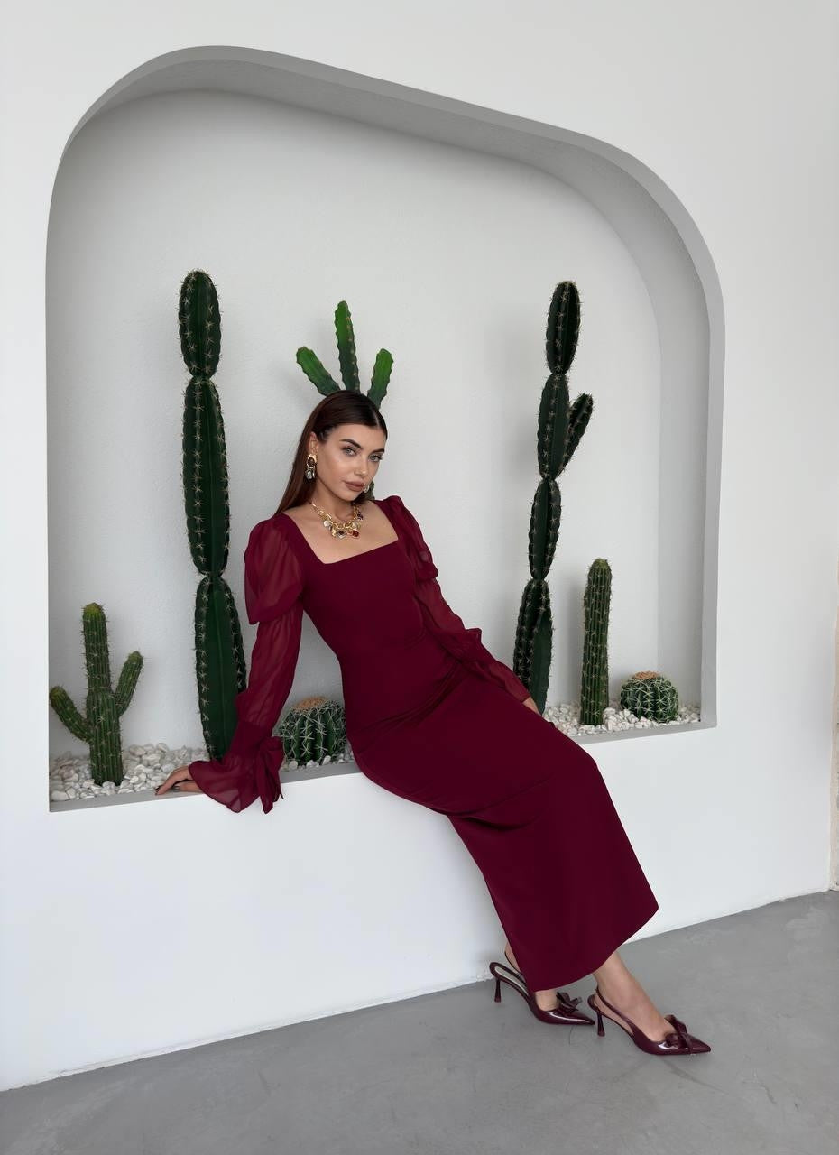 Rochie Hare cu volane pe mâneci