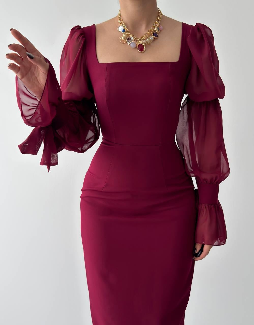 Rochie Hare cu volane pe mâneci