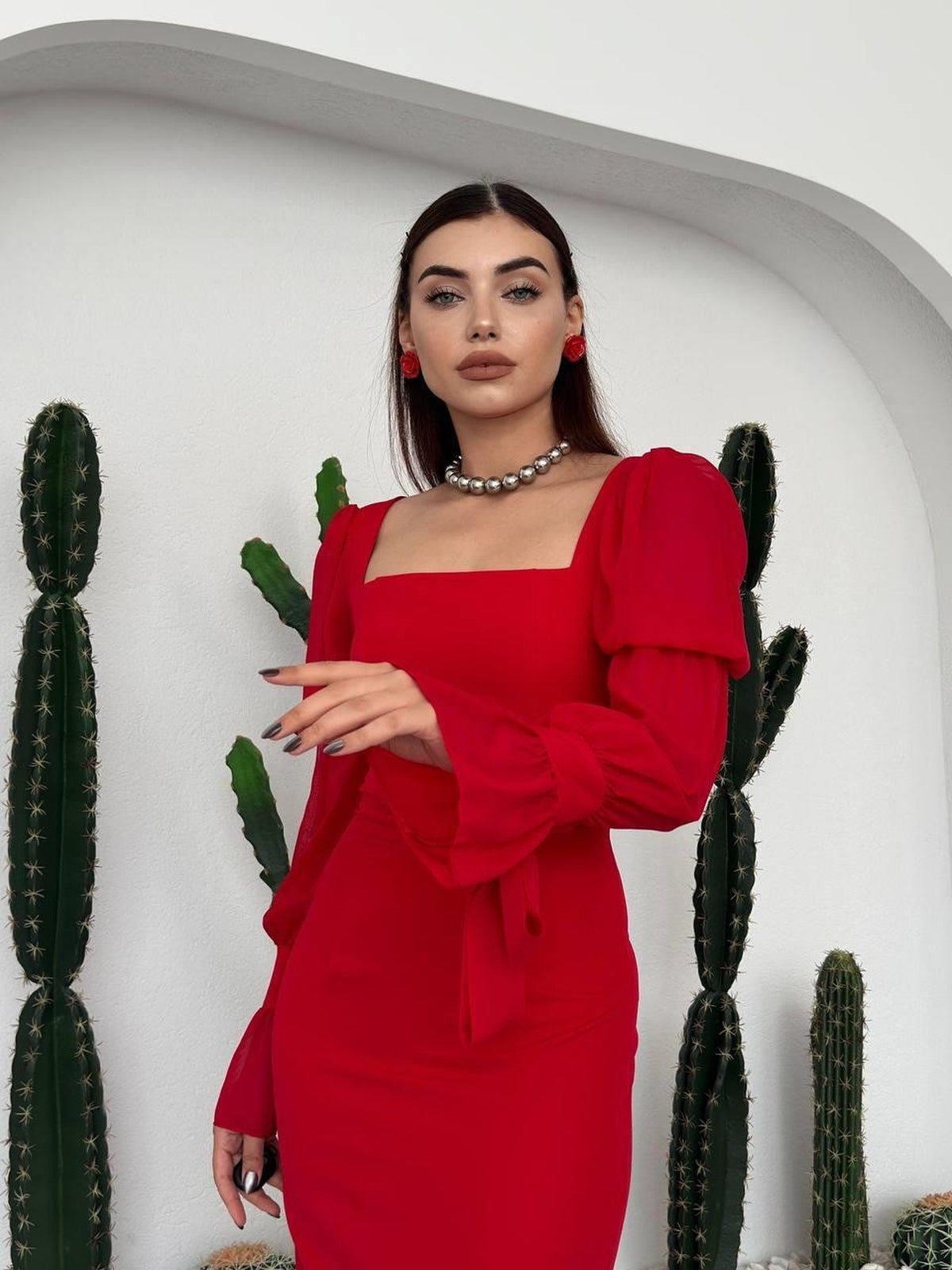 Rochie Hare cu volane pe mâneci