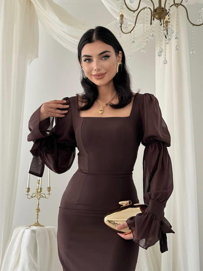 Hare Kolları Fırfır Detaylı Elbise