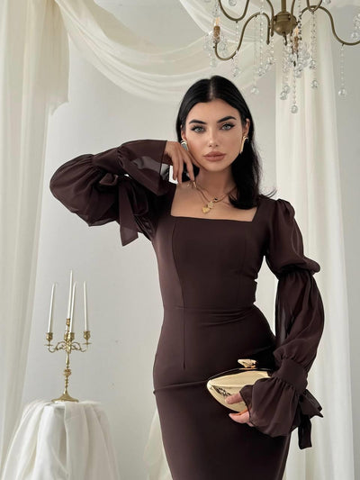 Hare Kolları Fırfır Detaylı Elbise