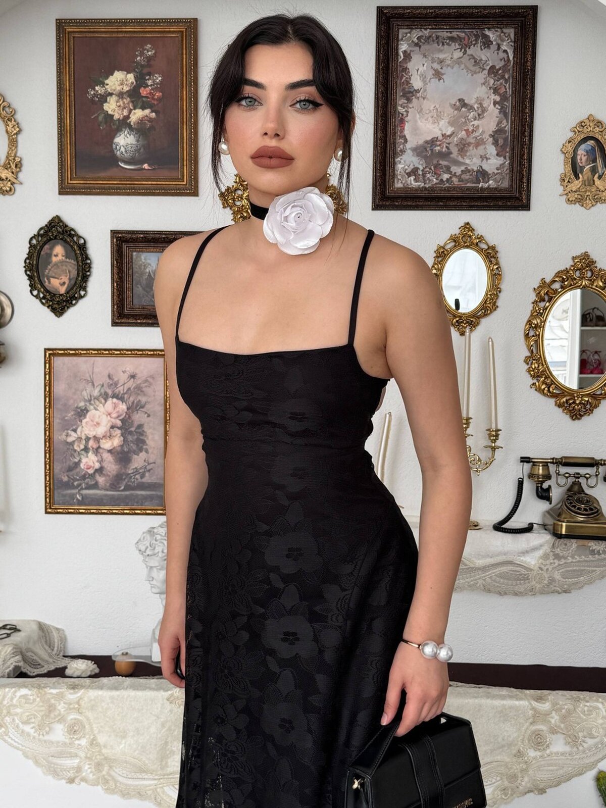 Rochie cu spatele legat Husa