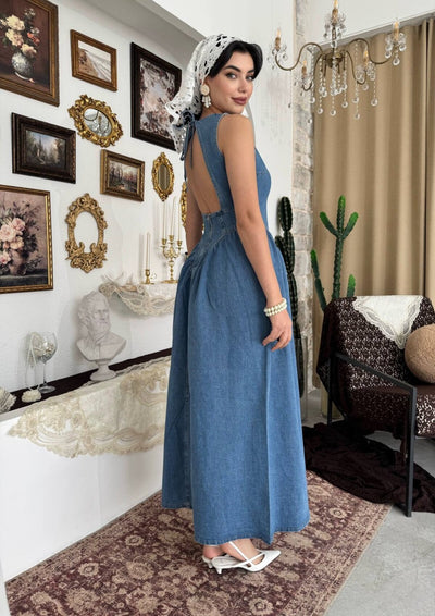 Rochie din denim Jere cu decupaj la spate