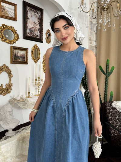 Rochie din denim Jere cu decupaj la spate